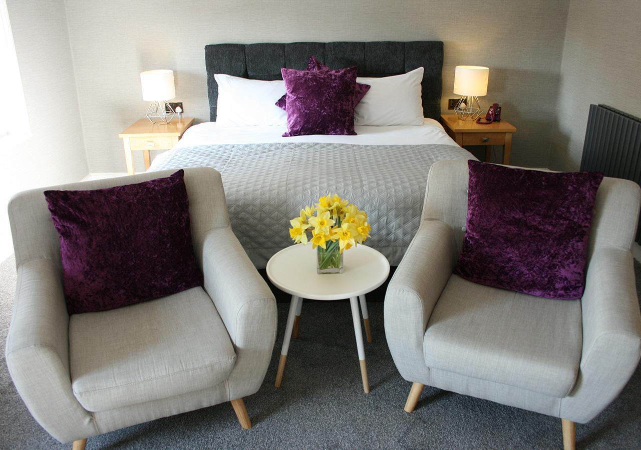 The Arms Hotel